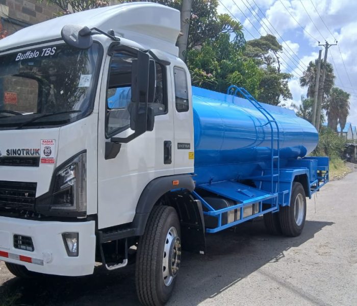 HOWO Water Tanker Trucks